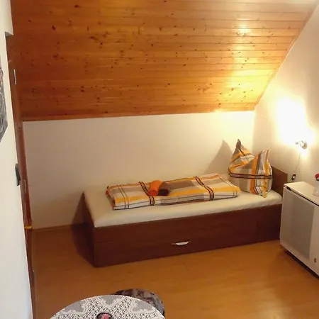 Gere Nyaralohaz Pensjonat Harkány